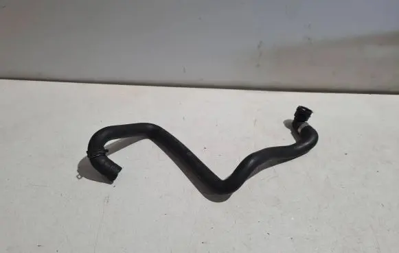 Mercedes-Benz CLA C117 X117 W117 Engine coolant pipe/hose A2468303096
