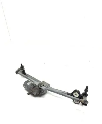 BMW X5 E70 Front wiper linkage and motor 7200535