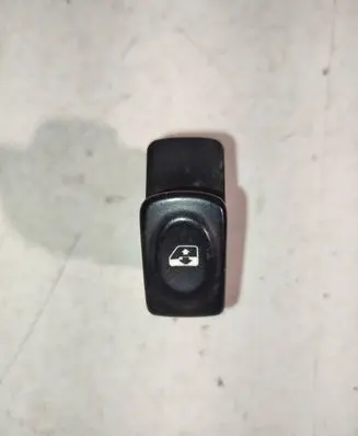 Renault Kangoo I Electric window control switch 24359