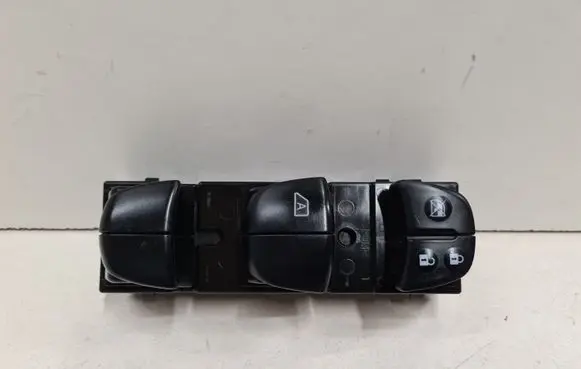Nissan Leaf I (ZE0) Electric window control switch 254013NF0A 36425B 944EA03