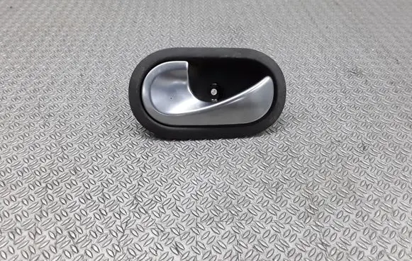 Renault Megane II Rear door interior handle 8200028487