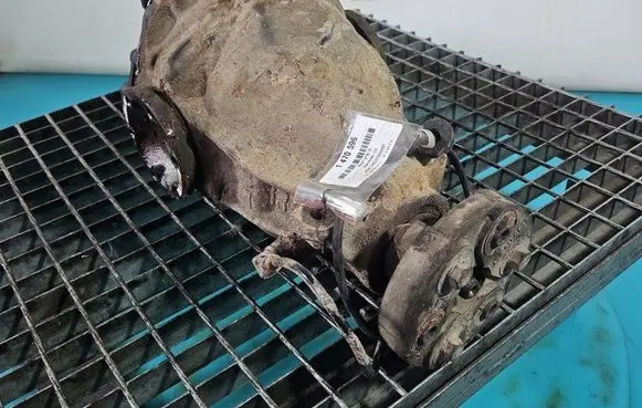 Mercedes-Benz E W124 Rear differential 0708502 IMPRK1470596