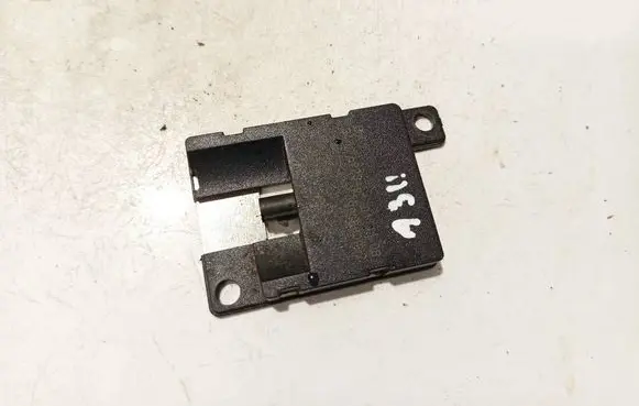 BMW 3 E46 Antenna control unit 8450692846101 84506928461-01