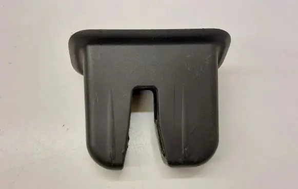 Audi A4 S4 B8 8K Tailgate/boot lid lock trim 4E0827520B