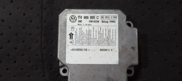 Volkswagen Touran I Airbag control unit/module 1t0909605c 5wk43518