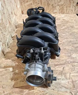 Ford Mustang VI Intake manifold KR3E9S455CA 190926022E KR3E9F991AB
