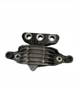 Opel Insignia B Engine mount bracket 84254936