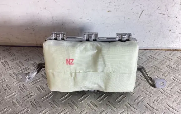 Lexus GS 250 350 300H 450H Passenger airbag 0589p100016