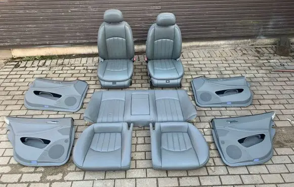 Mercedes-Benz CLS C219 Interior set 