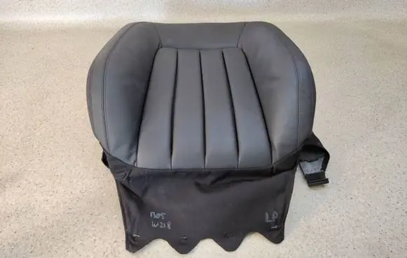 Mercedes-Benz CLS C218 X218 Seat trim A2189100747G