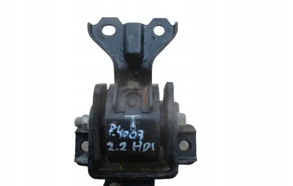 Peugeot 4007 Engine mounting bracket