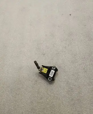 Toyota Yaris Airbag deployment crash/impact sensor 891730D020 0587131473