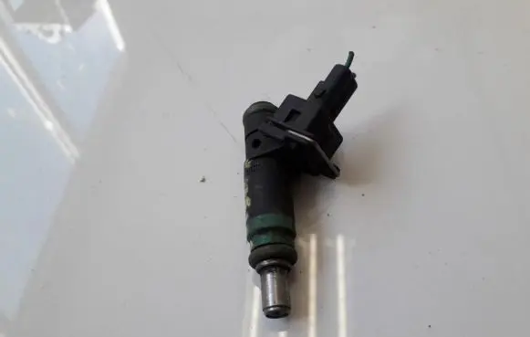 Ford Focus Fuel injector 98MFBA X230P07155