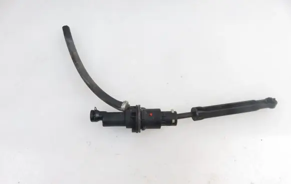 Peugeot 207 Clutch master cylinder 9680155480