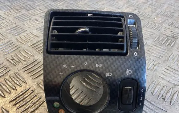 Mercedes-Benz SLK R170 Dashboard side air vent grill/cover trim 1708300154 162798