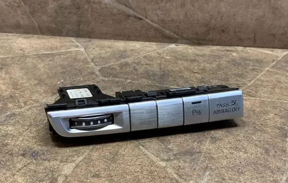 Audi A8 S8 D4 4H A set of switches 4H2959674