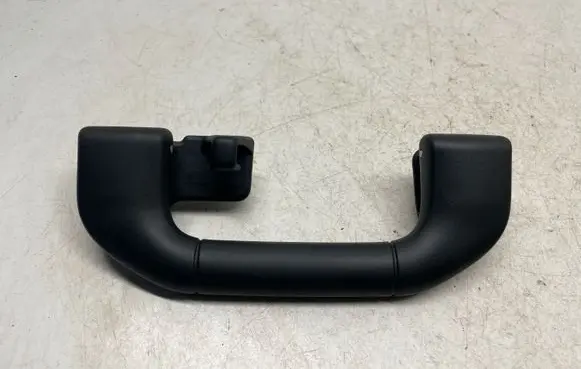 Mercedes-Benz C W204 Rear interior roof grab handle A2048100151