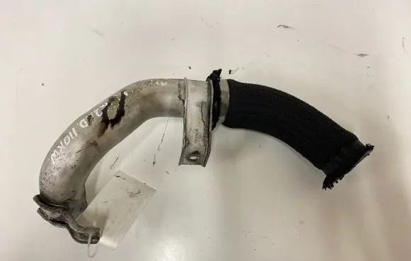 Intercooler hose/pipe