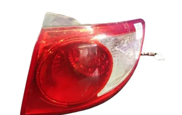 Hyundai Santa Fe Rear/tail lights 92402-2B000