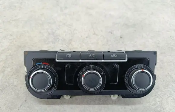Volkswagen PASSAT B7 Climate control/heater control trim 7N0907426BG