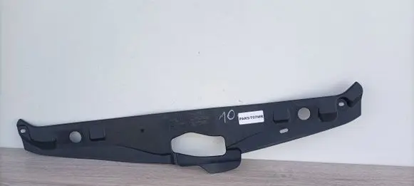 Toyota Corolla Verso E121 Engine bonnet/hood lock trim molding 53289-13010