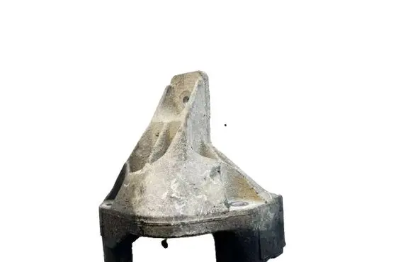 Opel Vectra B Engine mounting bracket
