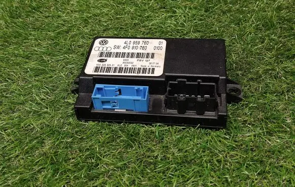 Audi Q7 4L Seat control module 4L0959760 4F0910760