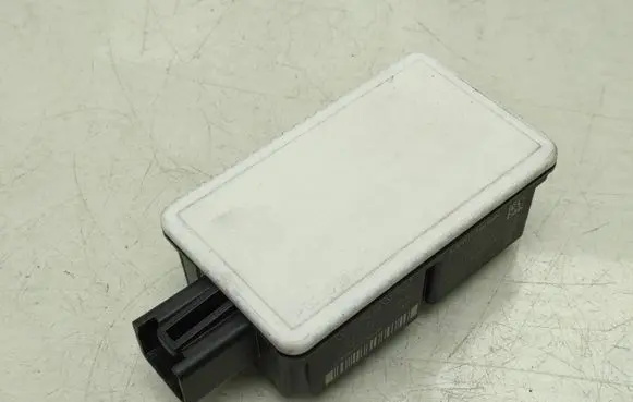 Volvo V40 Door central lock control unit/module 31419137