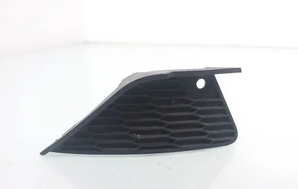 Citroen C5 Front fog light trim/grill 9682247077 2001581