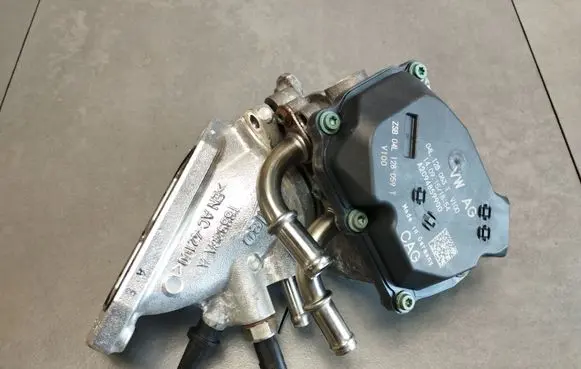 Audi A5 Sportback 8TA Throttle valve 04L128063T A2C94859900