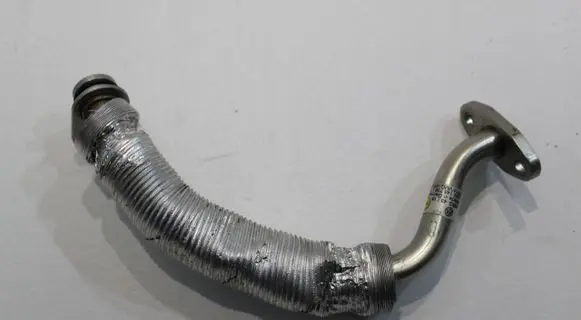 Volkswagen Arteon Turbo turbocharger oiling pipe/hose 03N145735L