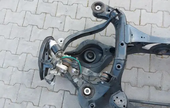 Lexus RX V Rear wheel hub spindle/knuckle ZAWLEWT