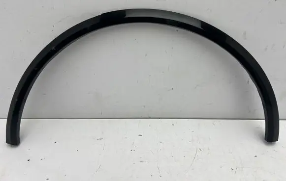 Porsche Macan (95C) Fender trim (molding) 95C854731Q