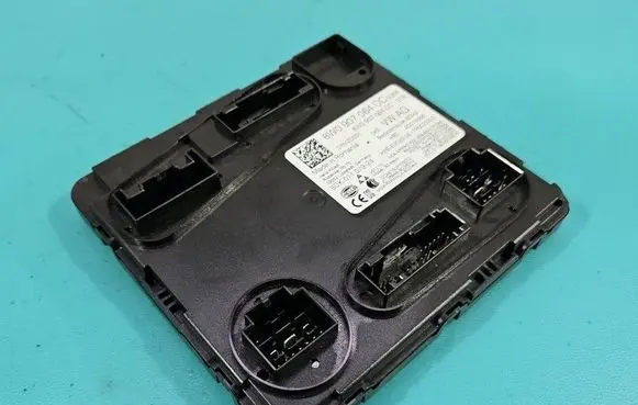 Audi A4 S4 B9 8W Central body control module 8W0907064DC IMPRK1551915