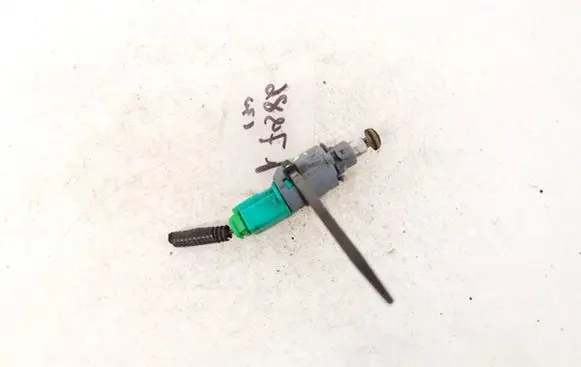 Renault Scenic II - Grand scenic II Brake pedal sensor switch 8200168240