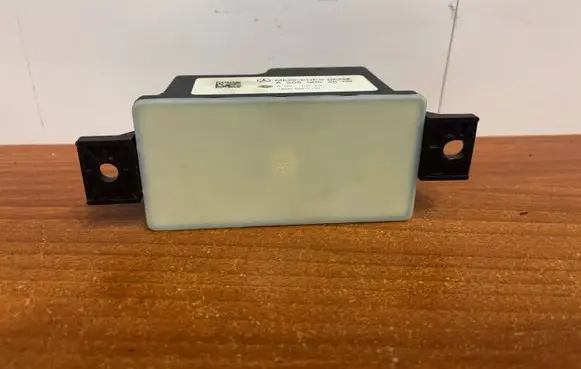 Mercedes-Benz E W213 Voltage converter/converter module A2059052809