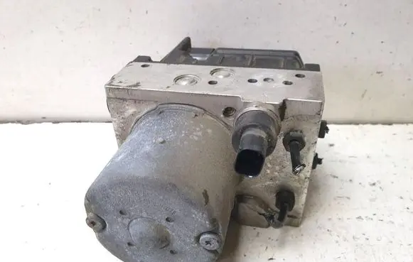 Audi A4 S4 B6 8E 8H ABS Pump 8E0614517