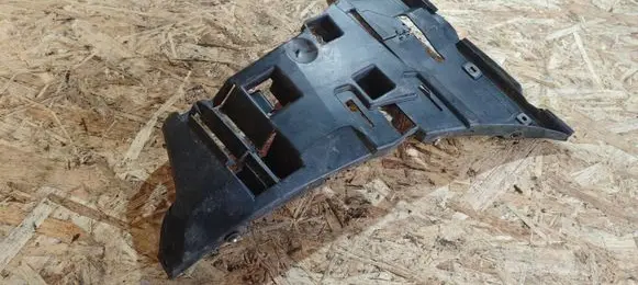 Front bumper mounting bracket