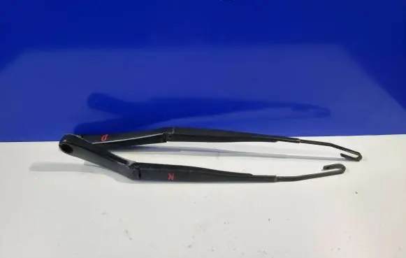 Saab 9-3 Ver1 Windshield/front glass wiper blade 12800764 12800767