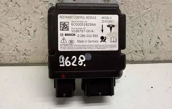 Tesla Model X Airbag control unit/module 103676700A