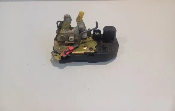 Jeep Grand Cherokee (WK) Rear door lock GL16