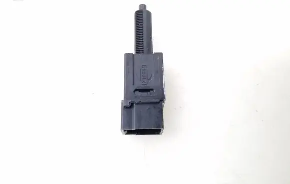 Nissan Juke I F15 Brake pedal sensor switch