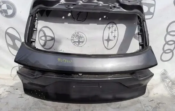 Porsche Cayenne (9Y0 9Y3) Tailgate/trunk/boot lid 1234