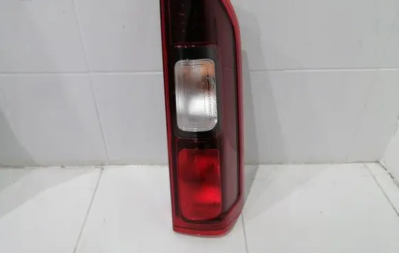 Renault Trafic III (X82) Rear/tail lights