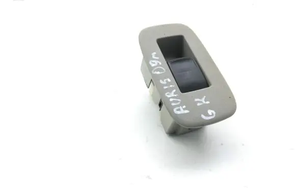 Toyota Auris 150 Electric window control switch