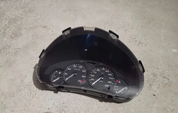 Peugeot 206 Speedometer (instrument cluster) 09031962021