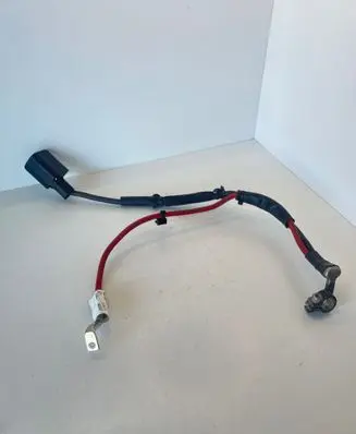 Volkswagen Golf VII Positive cable (battery) 5Q0971228K