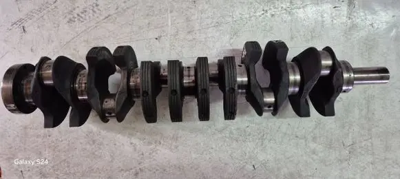 BMW 5 E39 Crankshaft 1714481