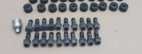 Volkswagen Touran II Nuts/bolts 