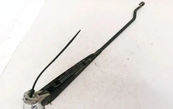Nissan King Cab, Navara Front wiper blade arm